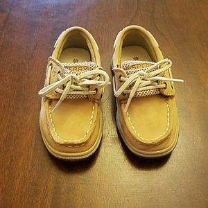 Girls size 6.5 Sperrys